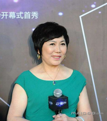 赢家服饰董事长陈灵梅创业历史,赢家时尚创始人陈灵梅照片