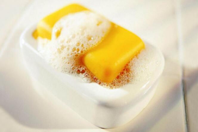 油烟机脏了！聪明人都这样清洗，管用又简单，干净得跟新买的一样