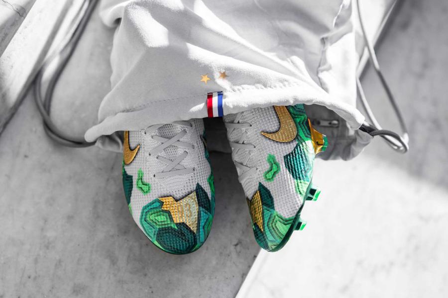 nike姆巴佩足球测评,nike为球星的专属鞋垫