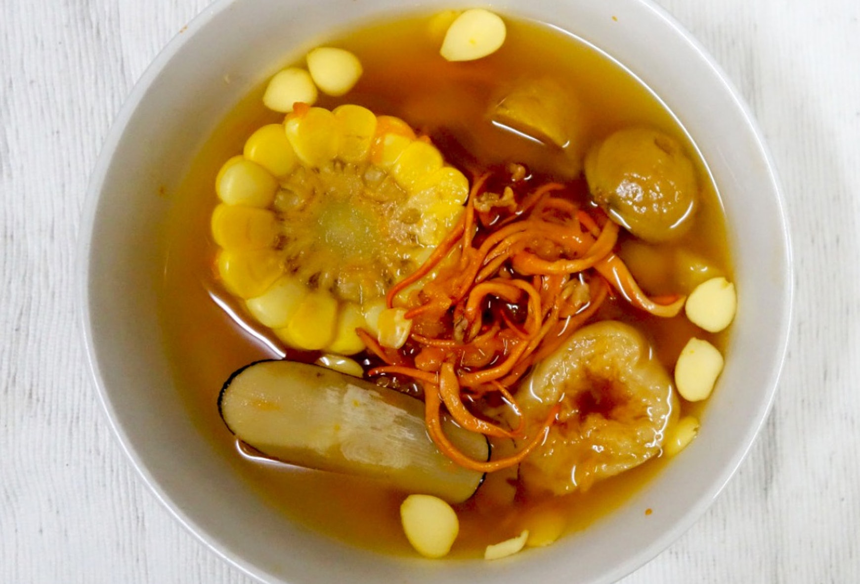 广东春天适合煲什么瘦肉汤,入秋煲什么粤汤比较好