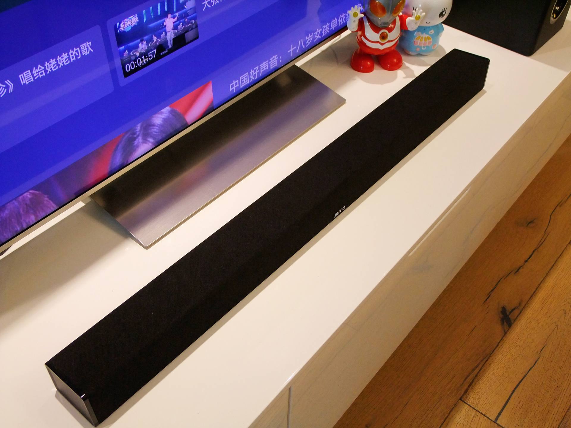 电视音效差怎么办,电视回音壁音响JBL