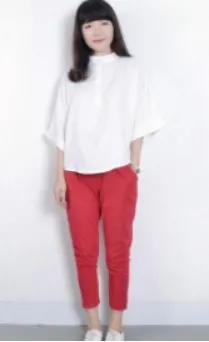 玫红色配什么颜色好看贺卡,玫红色上衣配什么颜色好看