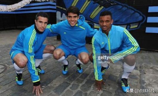 一人一鞋球星的执念球迷的追求你最喜爱的那双鞋穿了多久?