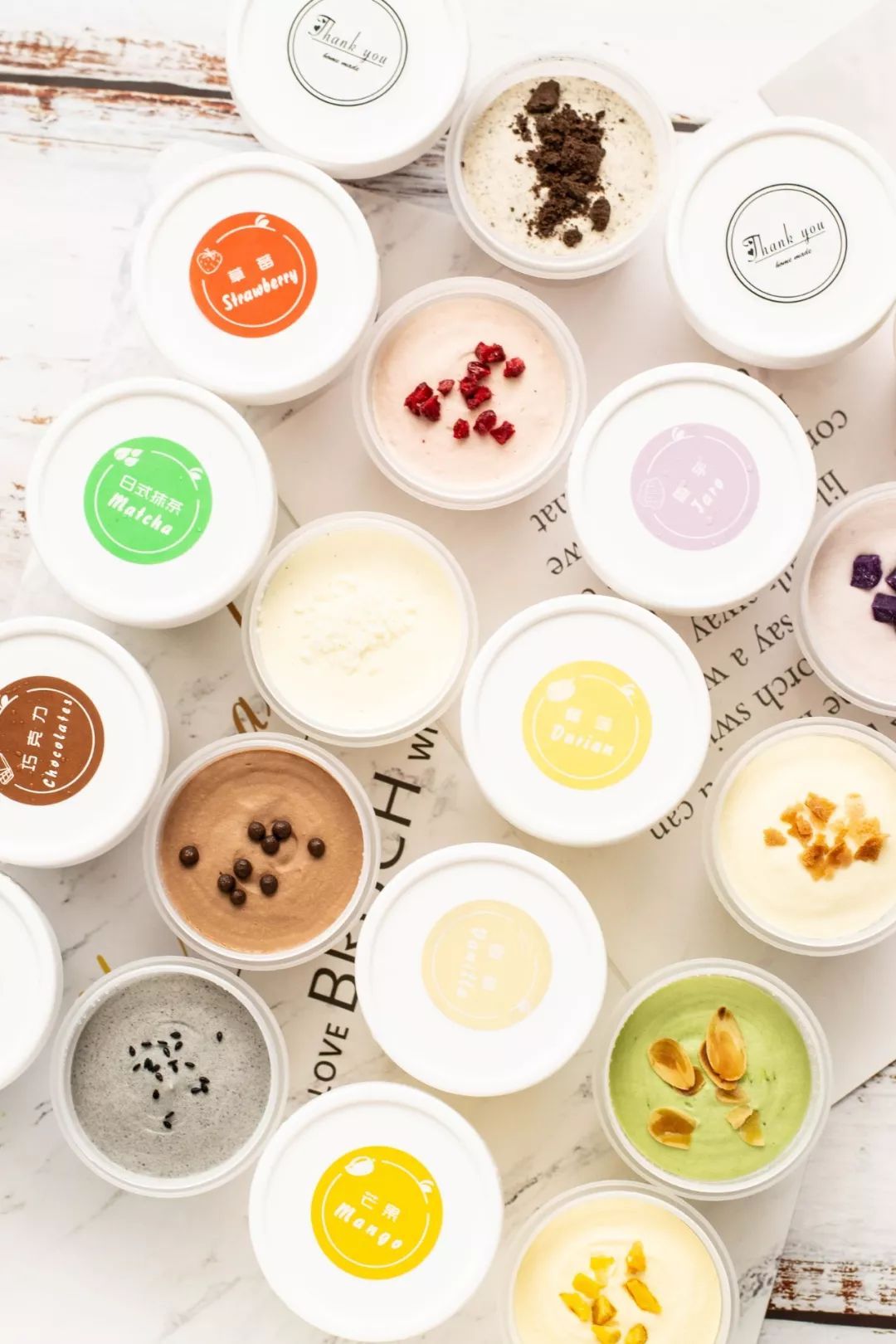 只需要两种步骤都可以做的冰淇淋,烘焙专用粉做冰淇淋使用方法