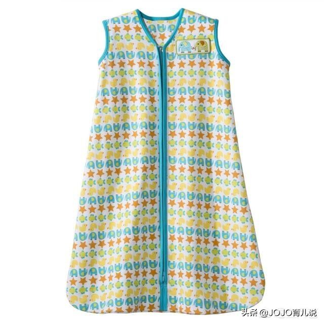 宝宝穿睡袋不盖被子到底好不好,宝宝穿什么样的睡袋舒适些