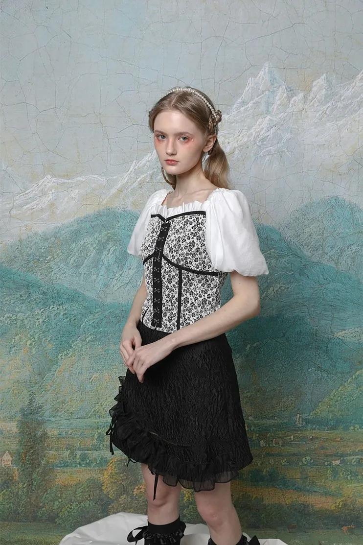 最火的泡泡袖上衣穿搭秋冬,夏天泡泡袖设计感小众上衣