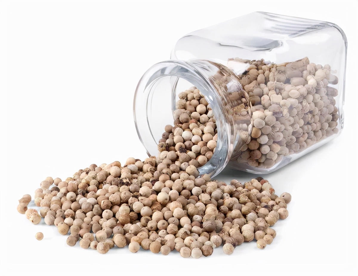 吃肉一盘,不如吃胡椒一勺!黑色补肾温脾,白色散寒健胃,不是芝麻