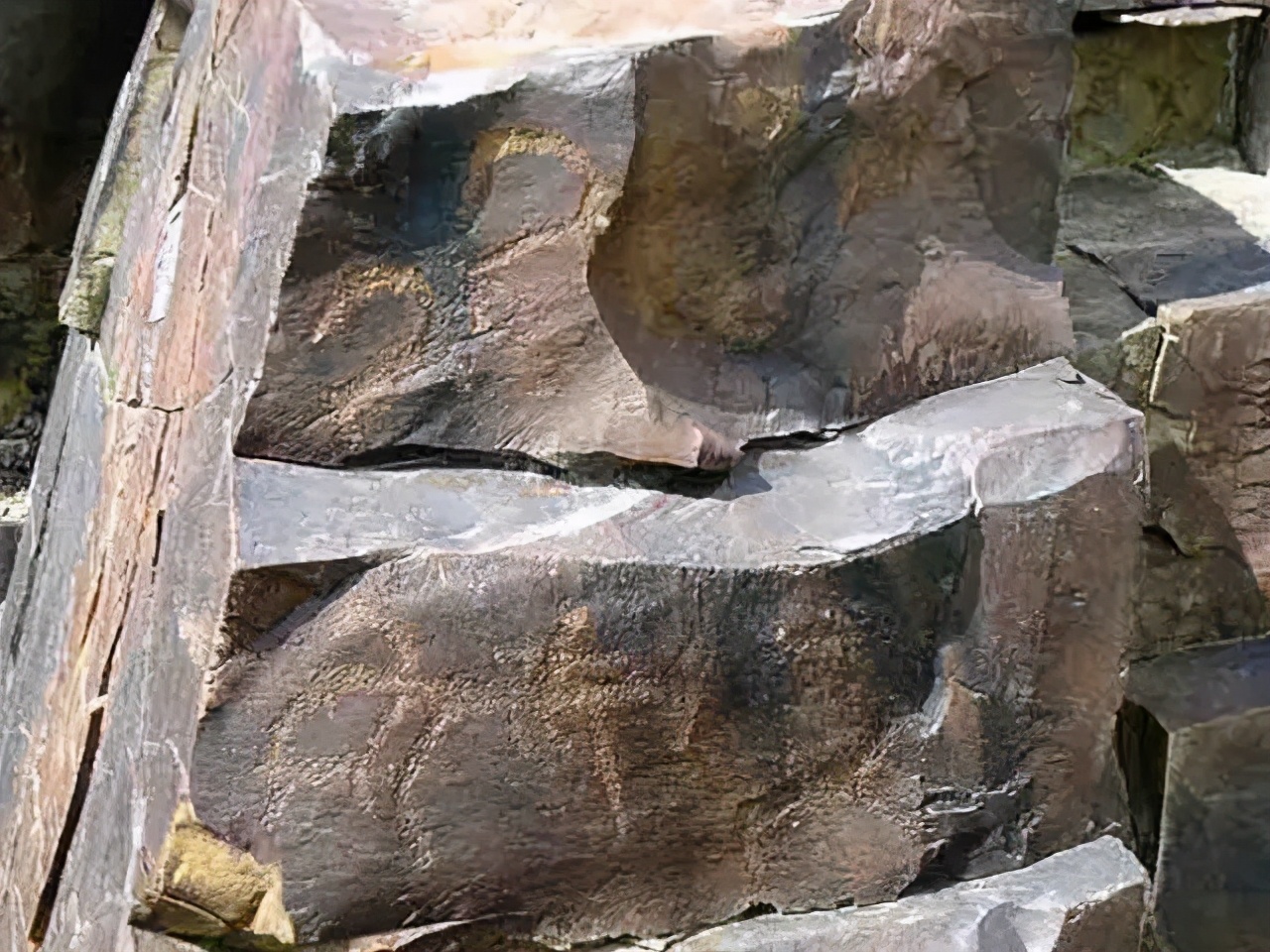 天山天池博格达峰马牙山,博格达峰马牙山