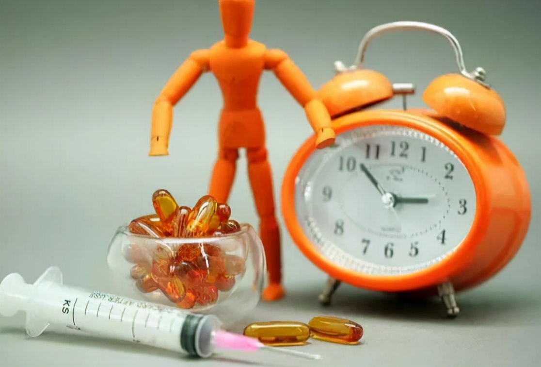 总是反酸烧心，十有八九是这个病！很多人以为是慢性咽炎