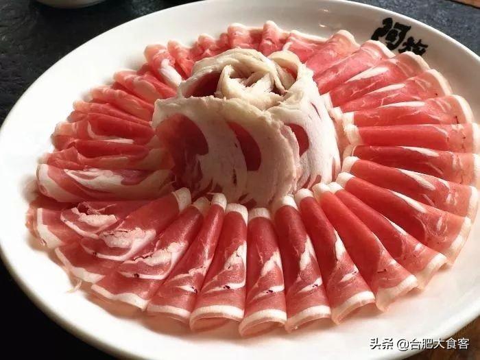 在合肥抖腿取暖的季节，全靠这些羊肉馆子续命