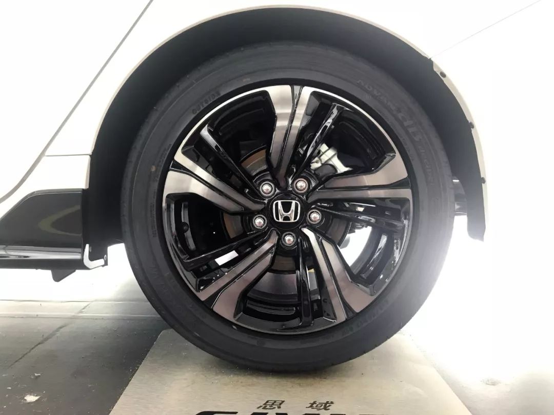 最近很火的神车加价,曾加价3万的车型