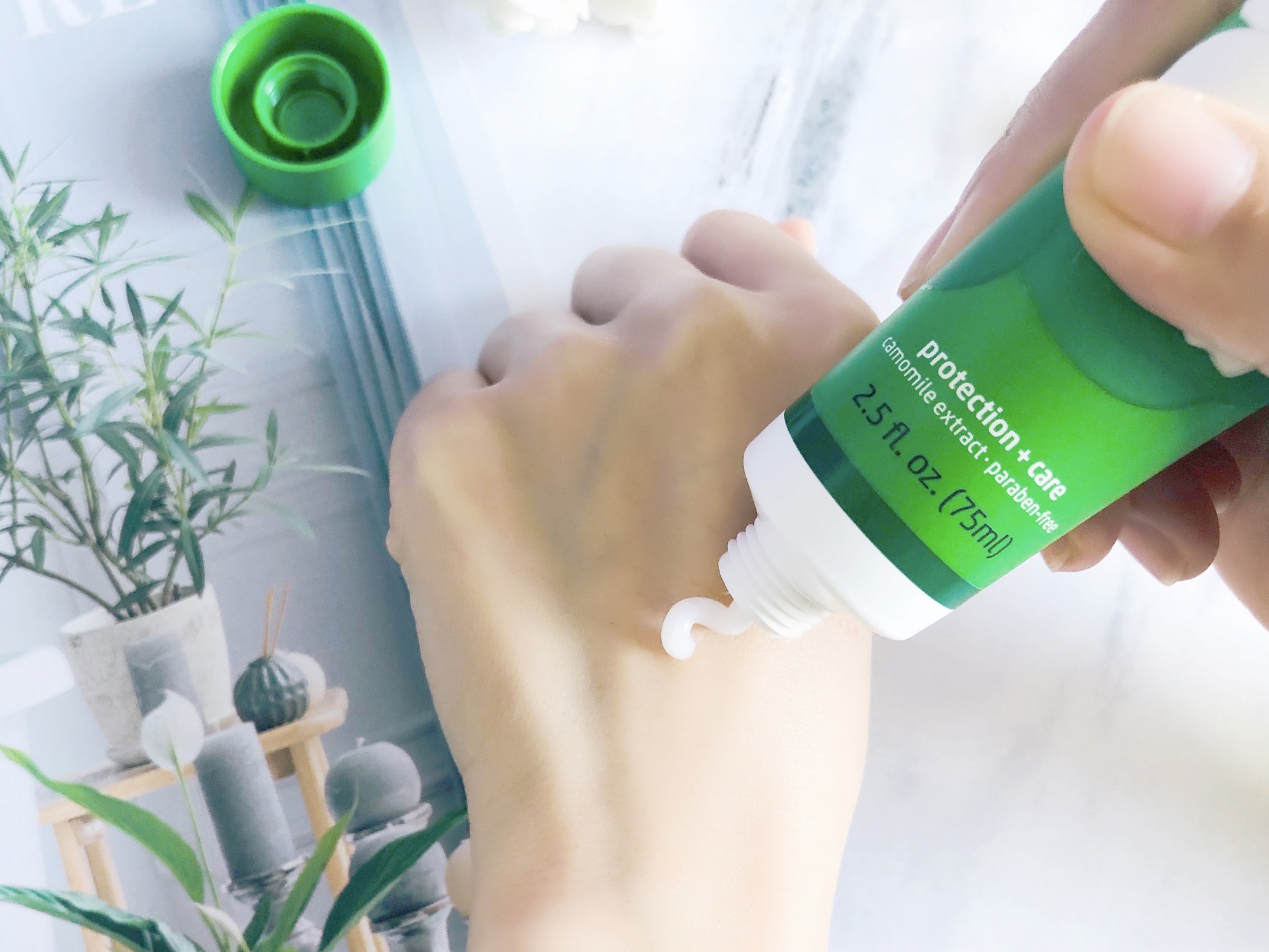 屈臣氏护手霜滋润补水透明精华,屈臣氏适合女生夏天的护手霜