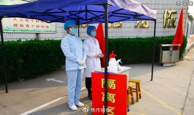 焦作四中高三学生880人今天开学