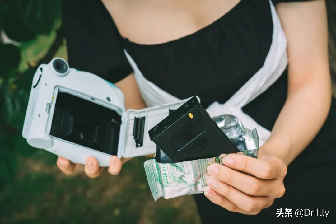 富士拍立得instaxmini7s一直响,富士instaxmini7s拍立得用法