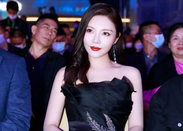 徐冬冬大嫂报仇,徐冬冬大嫂还债