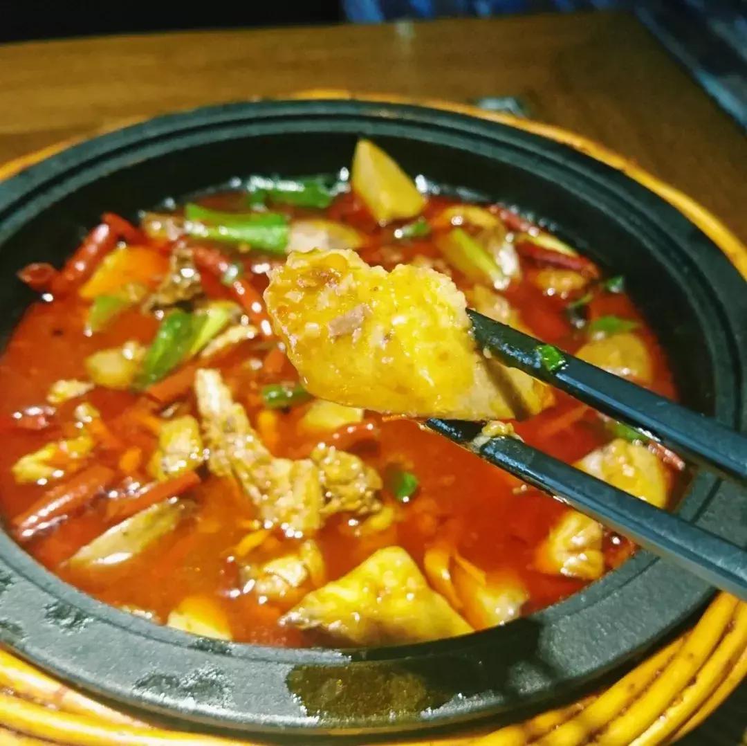 擅长“粉”、“糯”的它,总能让你“芋”罢不能