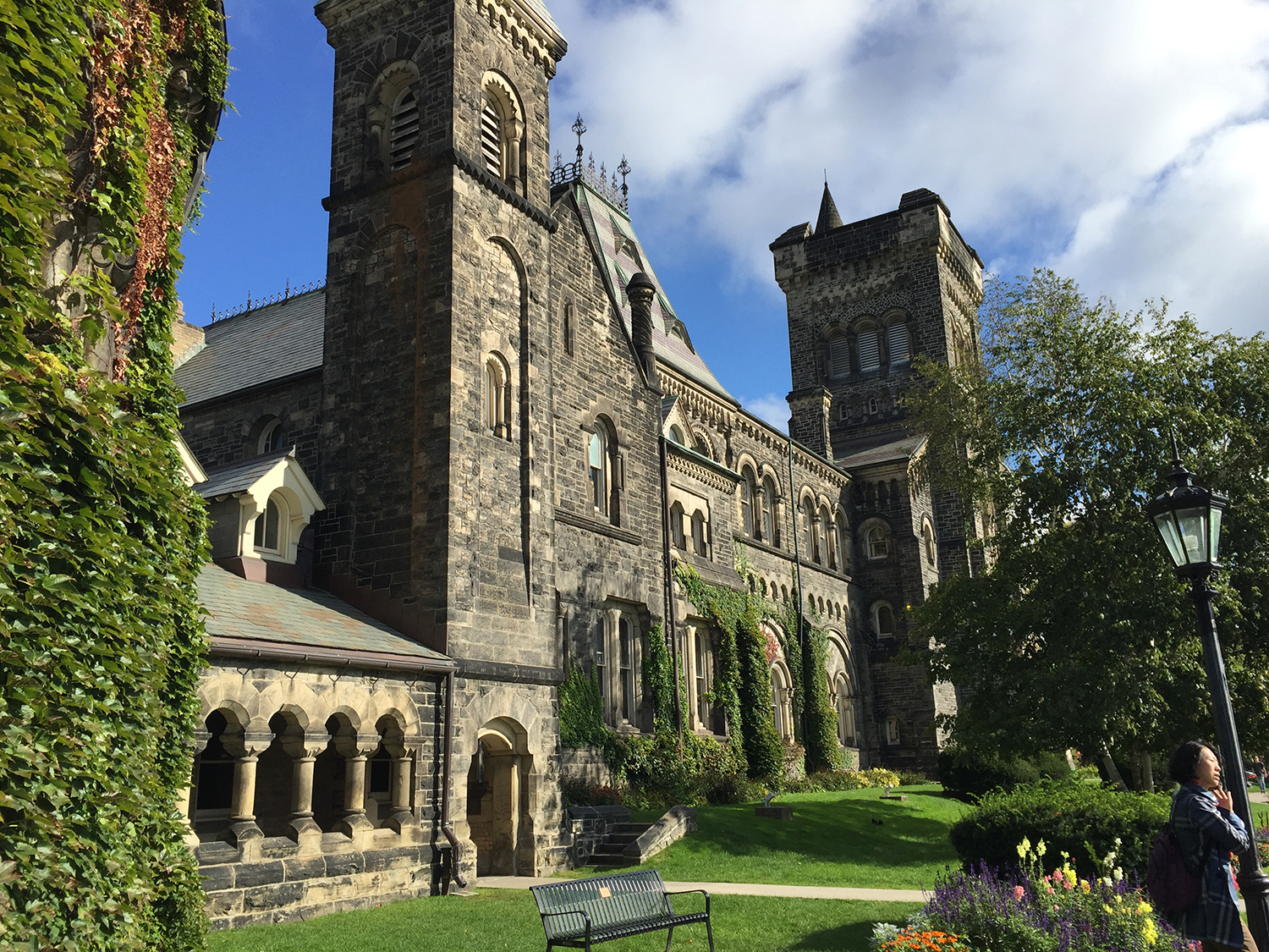 加拿大留学生入境海关问题,加拿大中国留学生入境