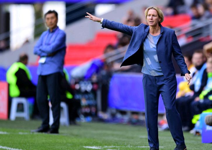 德媒怒喷中国女足：让人恶心！场上粗鲁犯规不断踢伤德国球员