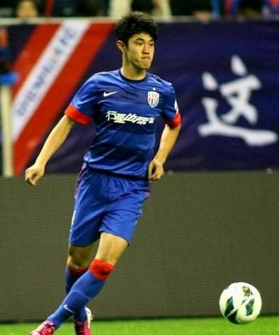 李建滨大连人,李建滨大连一方解围失误