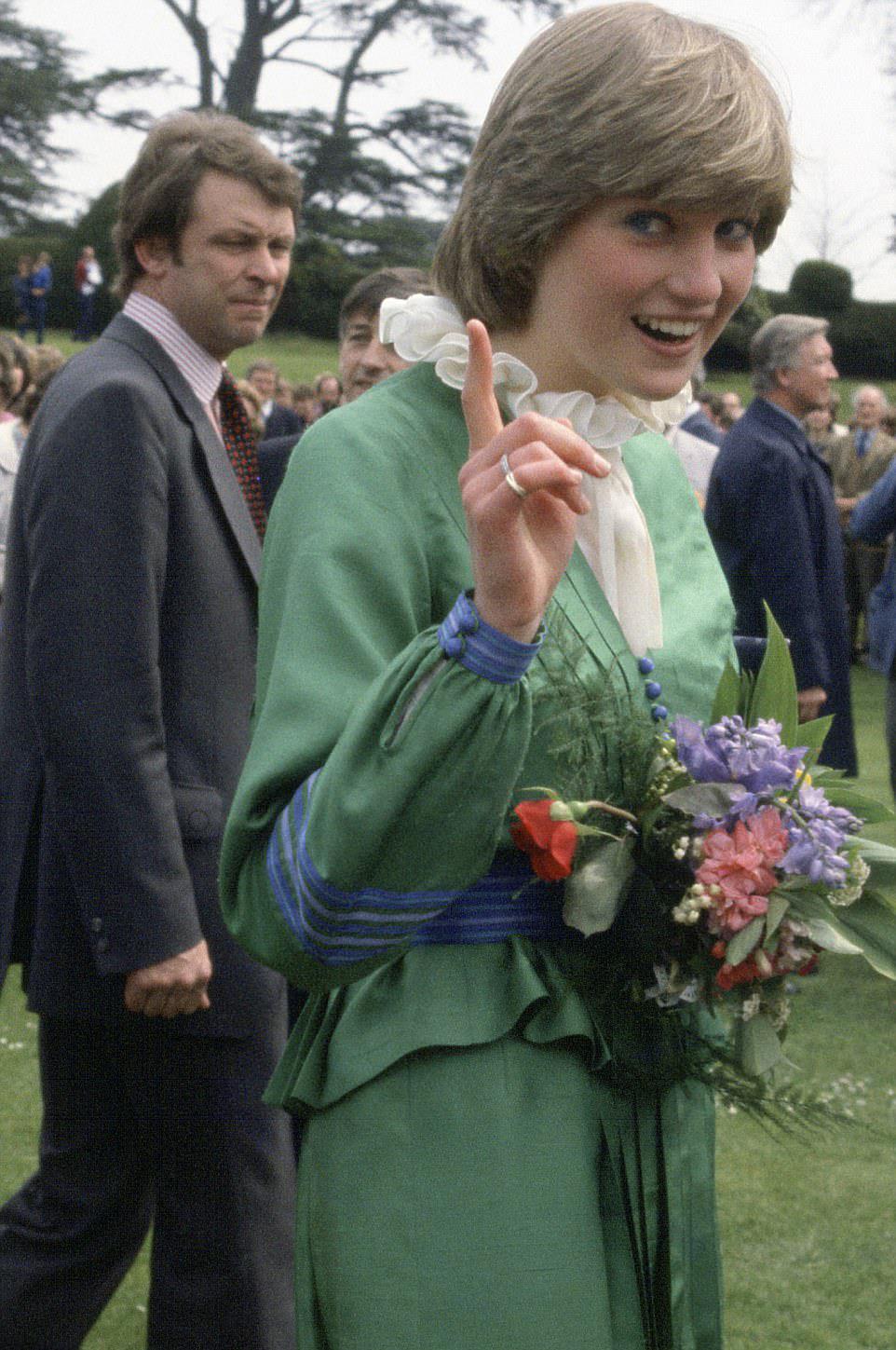 戴安娜对查尔斯的报复,戴安娜和查尔斯不和的原因