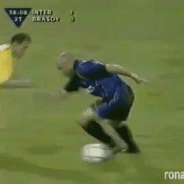 外星人罗纳尔多拿过大力神杯,足坛外星人