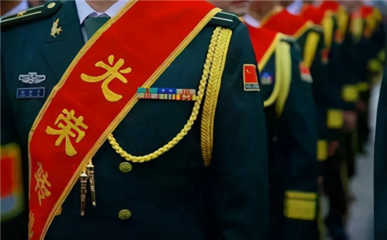 退伍军人立三等功是否另有补贴,江西省籍军人立二等功奖励政策