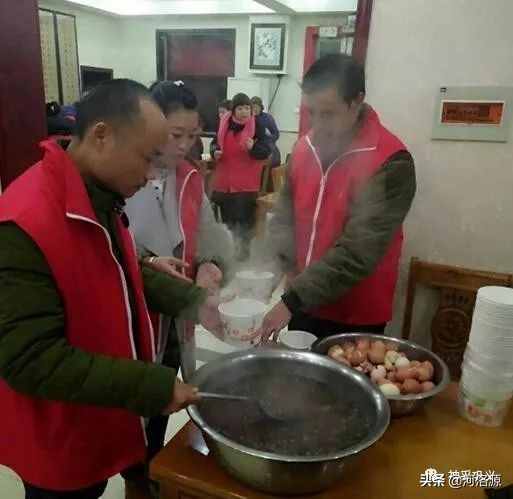 巩义免费腊八粥,巩义腊八粥