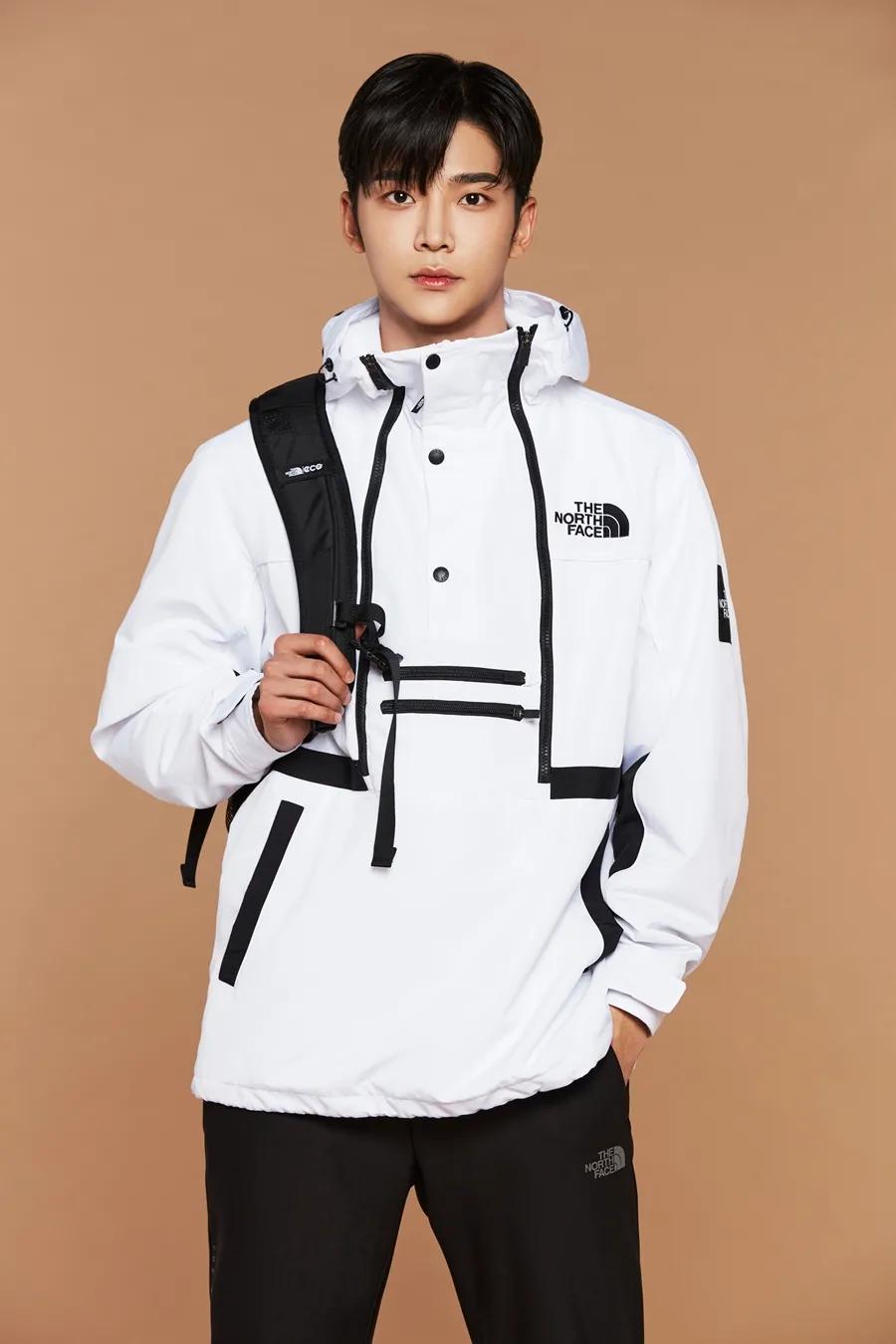 为什么大家都把北面当校服,北面是如何成为校服的