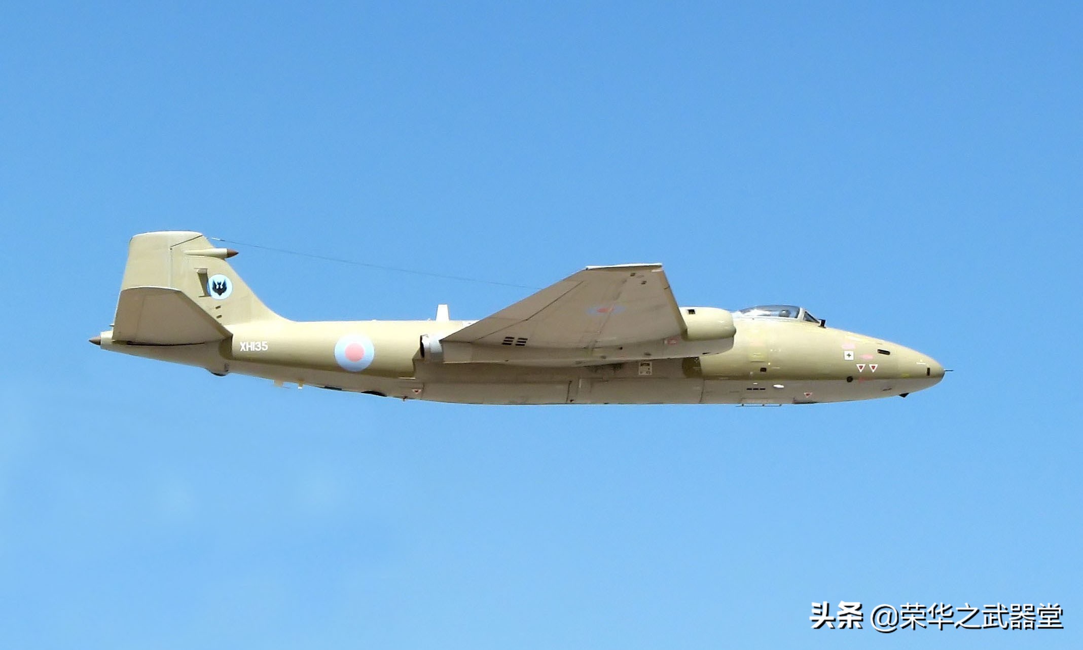 10艘航母对战五艘战列舰,7万吨巨舰和4艘航母对战