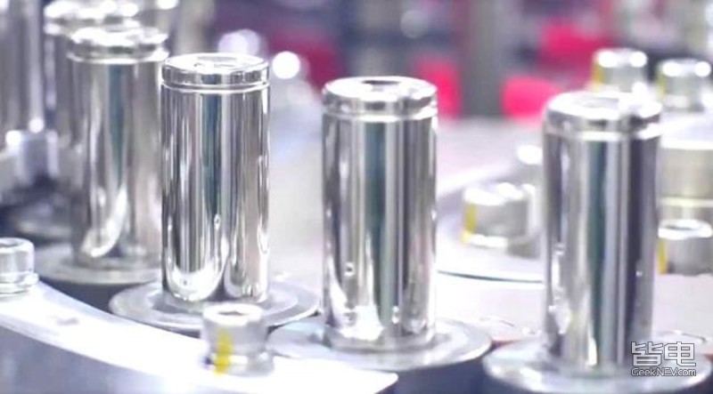 特斯拉modely2021款和2022款区别,20万公里的特斯拉modely怎么样