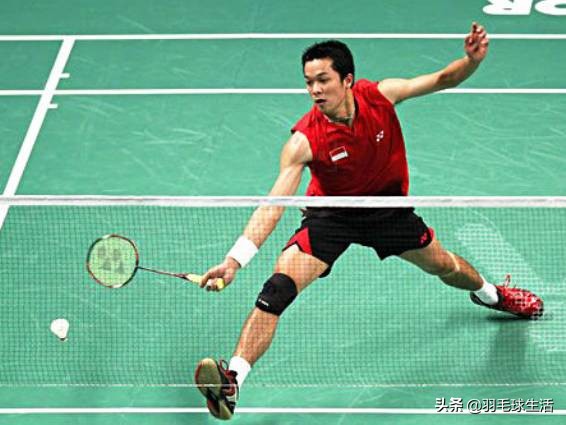 羽毛球步法总是差一步,羽毛球步法与发力技巧