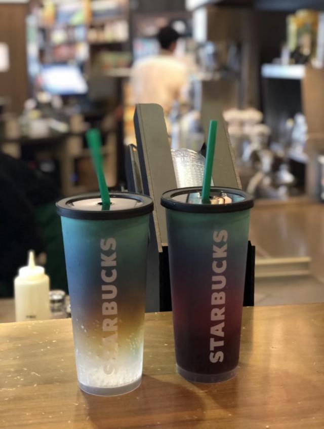 现在喝星巴克，基本靠*诱色**！“玩味冰调”，你敢尝试吗？