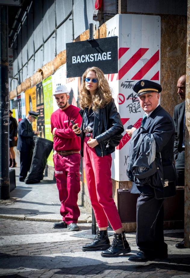 适合穿长靴子的冬天穿搭,今年秋冬这样穿轻松显高又藏肉