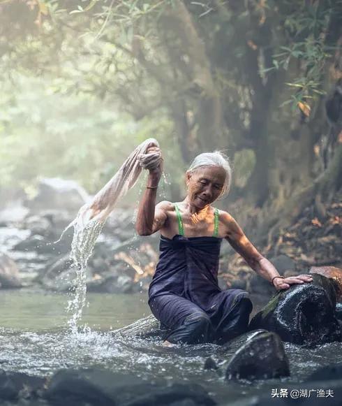 湖北话这些常用词汇您会写吗,湖北话这些常用词汇你会写吗