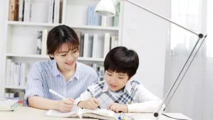 欧洲留学生一般兼职什么,意大利留学生的工作是如何找到的