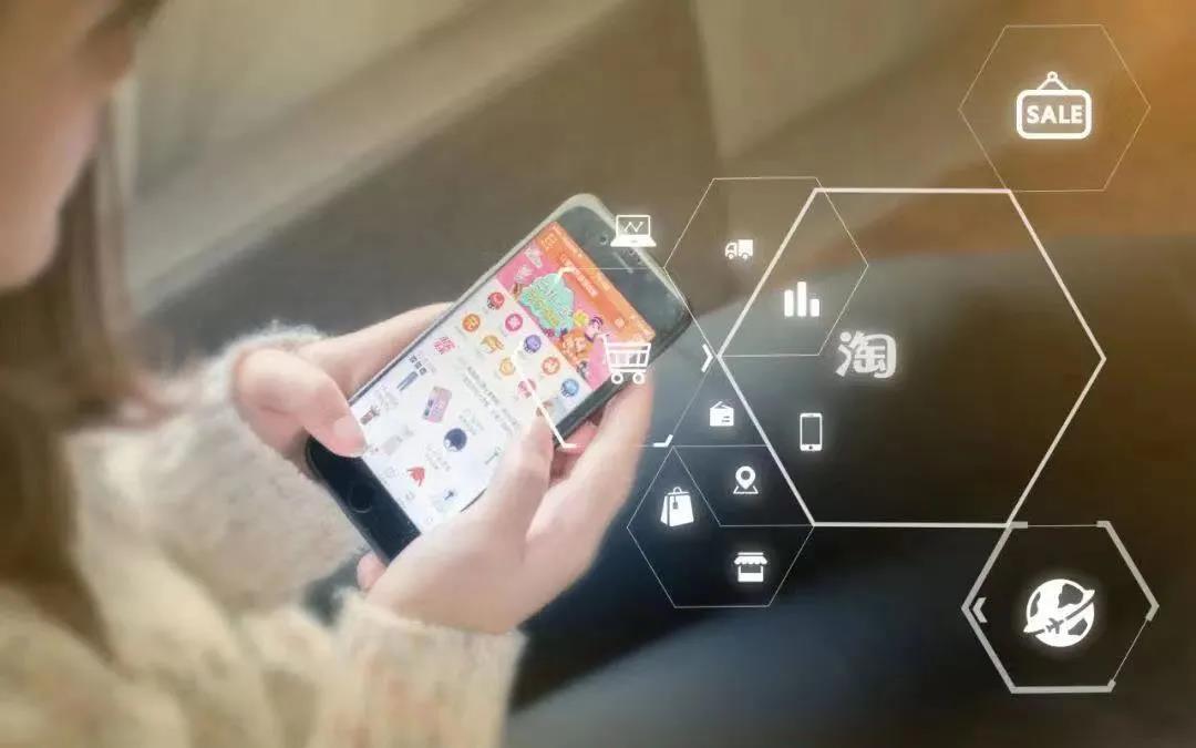 李宁安踏比耐克偏大吗,李宁和安踏护腕