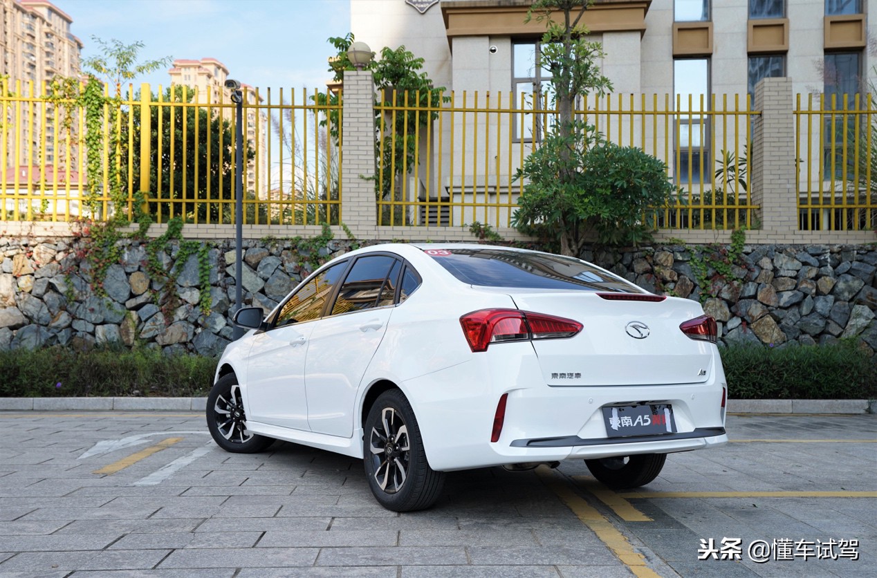 东南a5翼舞5万2能买什么车型,五万元左右能买到性价比高的车吗