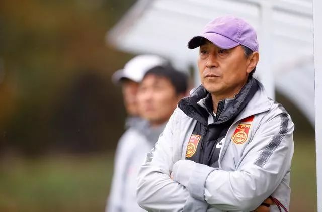 高管集体离职原因分析,退役足球巨星聚集