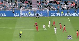 女足守门员九次精彩扑救,女足拼命救球