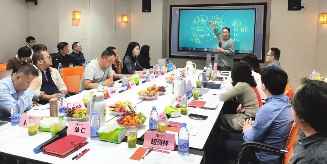 一家公司好坏就看人事部门,公司低层中层高层怎么划分