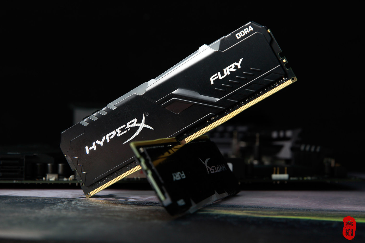 金士顿2666骇客神条是什么颗粒,金士顿骇客神条2666真假对比