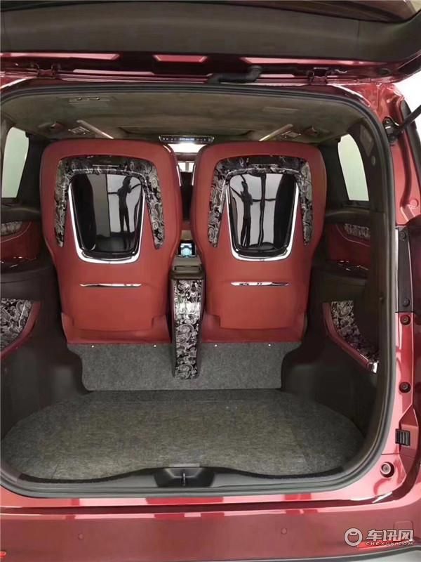 10款埃尔法改装最新款内饰,丰田埃尔法内饰改装