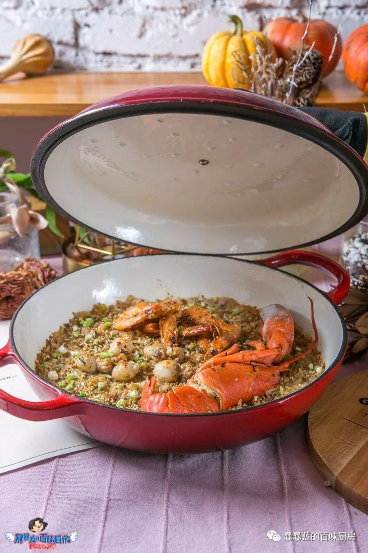 来这家店你真没办法好好吃饭，每道菜都堪比艺术品，好吃到光盘