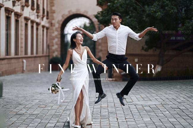 拍摄婚纱照怎么摆姿势好看,婚纱照如何摆姿势好看