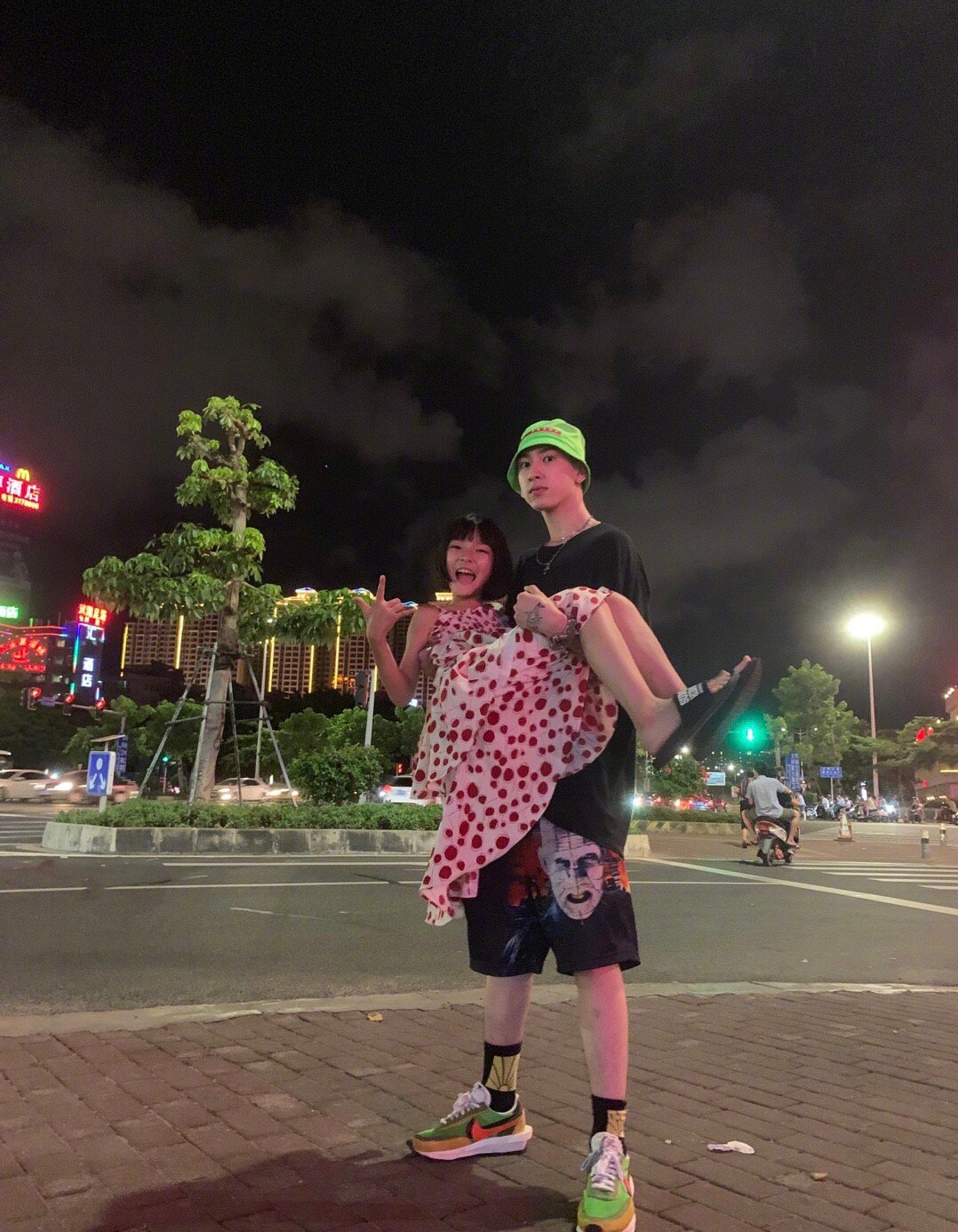 年仅10岁的她，成为今夏最耀眼的“戏精”，王圣迪时尚大片出炉