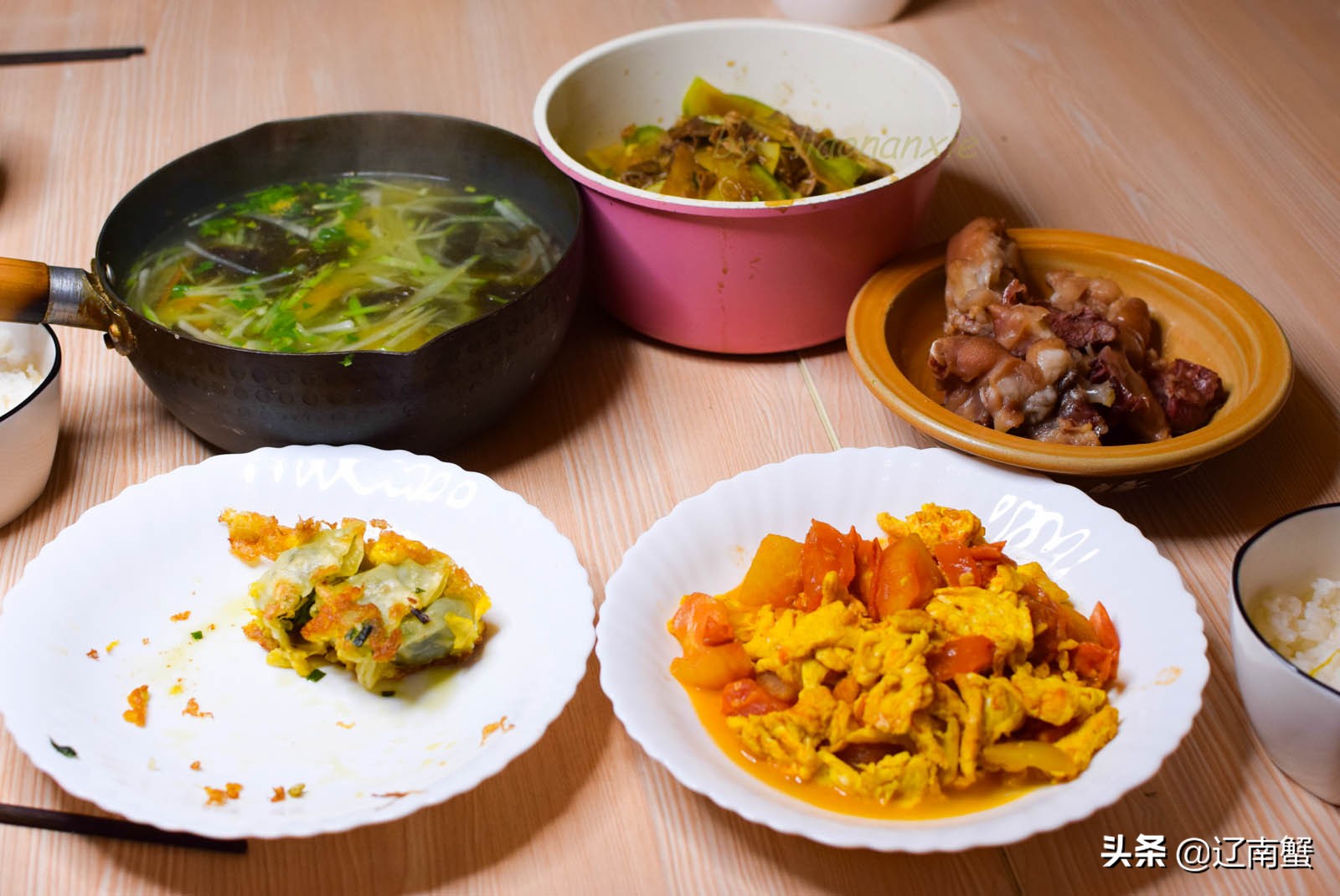 学生荤素搭配晚餐,学生晚饭什么好吃又简单