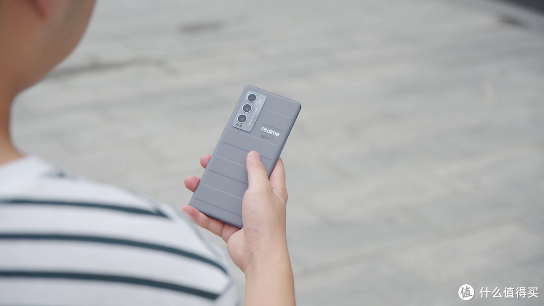 realmegt大师探索版详细测评,realmegtneo2t和realmegt大师版