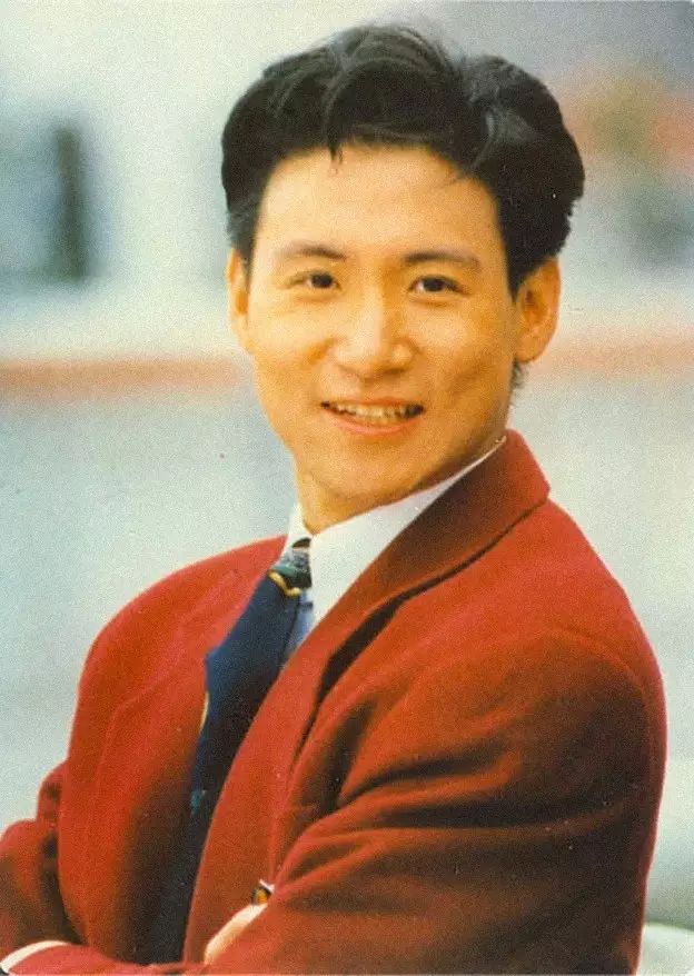 1994红磡摇滚之夜曲目,香港乐坛哪一首歌轰动歌坛