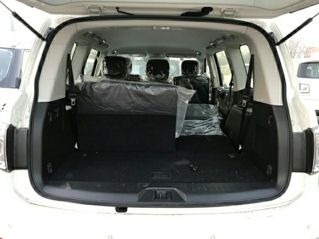 40万买汉兰达还是二手霸道,40万左右买途乐车