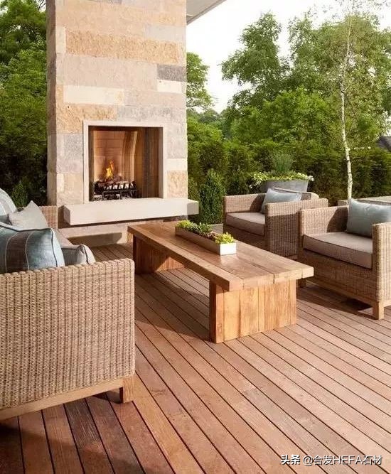 东莞庭院铺地红砂岩石材,芝麻灰石材庭院铺地效果